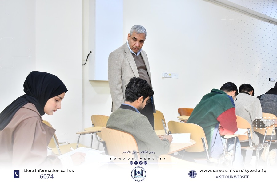 رئيس الجامعة يتفقد امتحانات  طلبة الكلية التقنية الهندسية