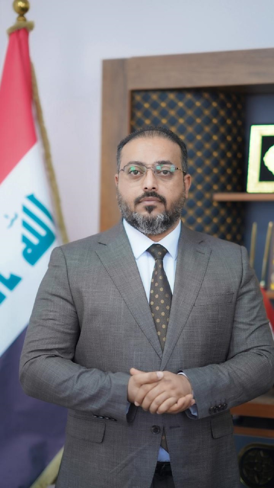 حقق الاستاذ الدكتور حيدر حسن شطاوي إنجازًا باجتيازه خمسة برامج تدريبية